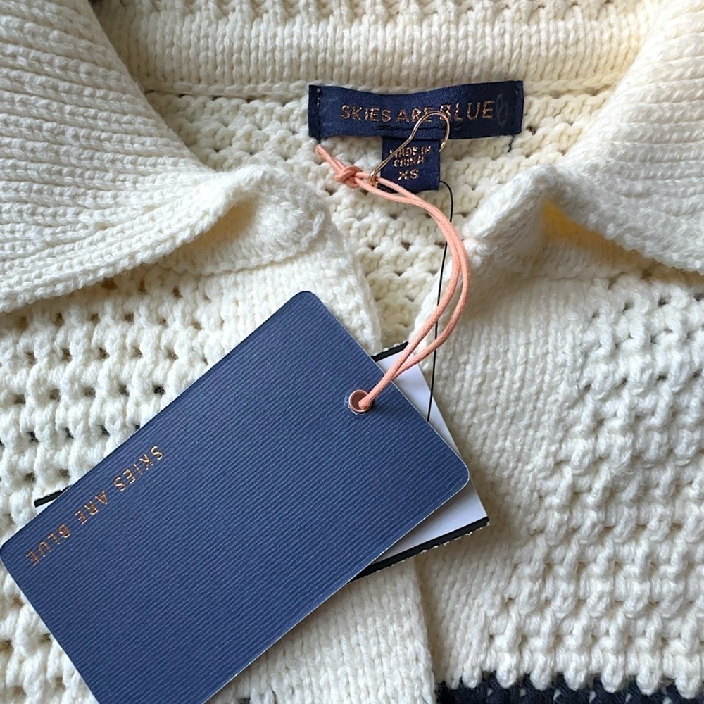 NWT | CROCHET STRIPED SPLIT V-NECK COLLARED TOP NAVY BLUE & OFF WHITE | XS - Picture 11 of 12